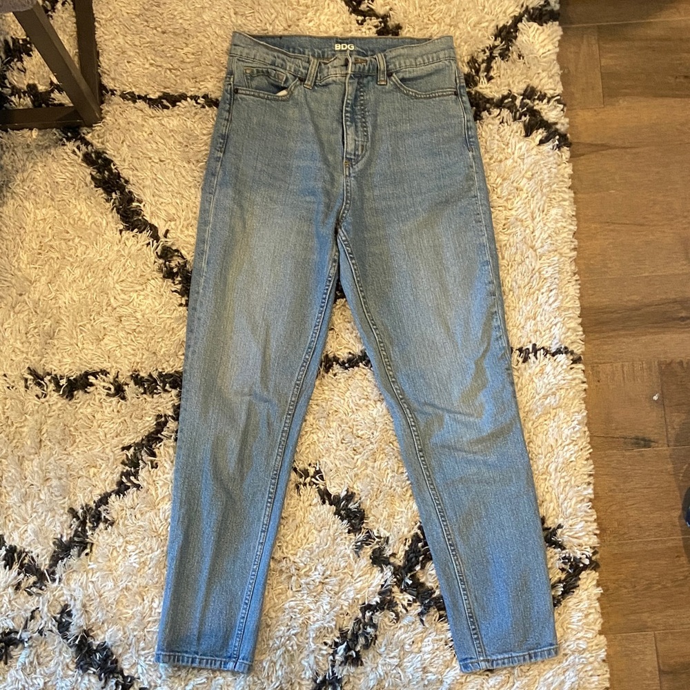 BDG Light wash jeans!